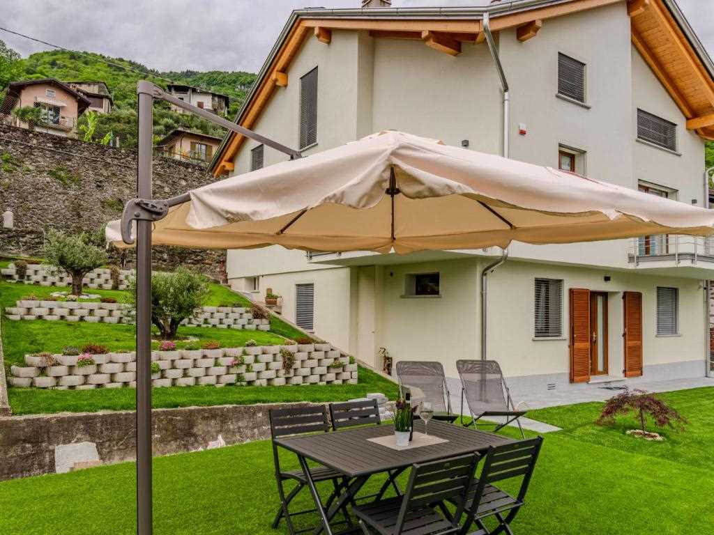 3 bed rooms